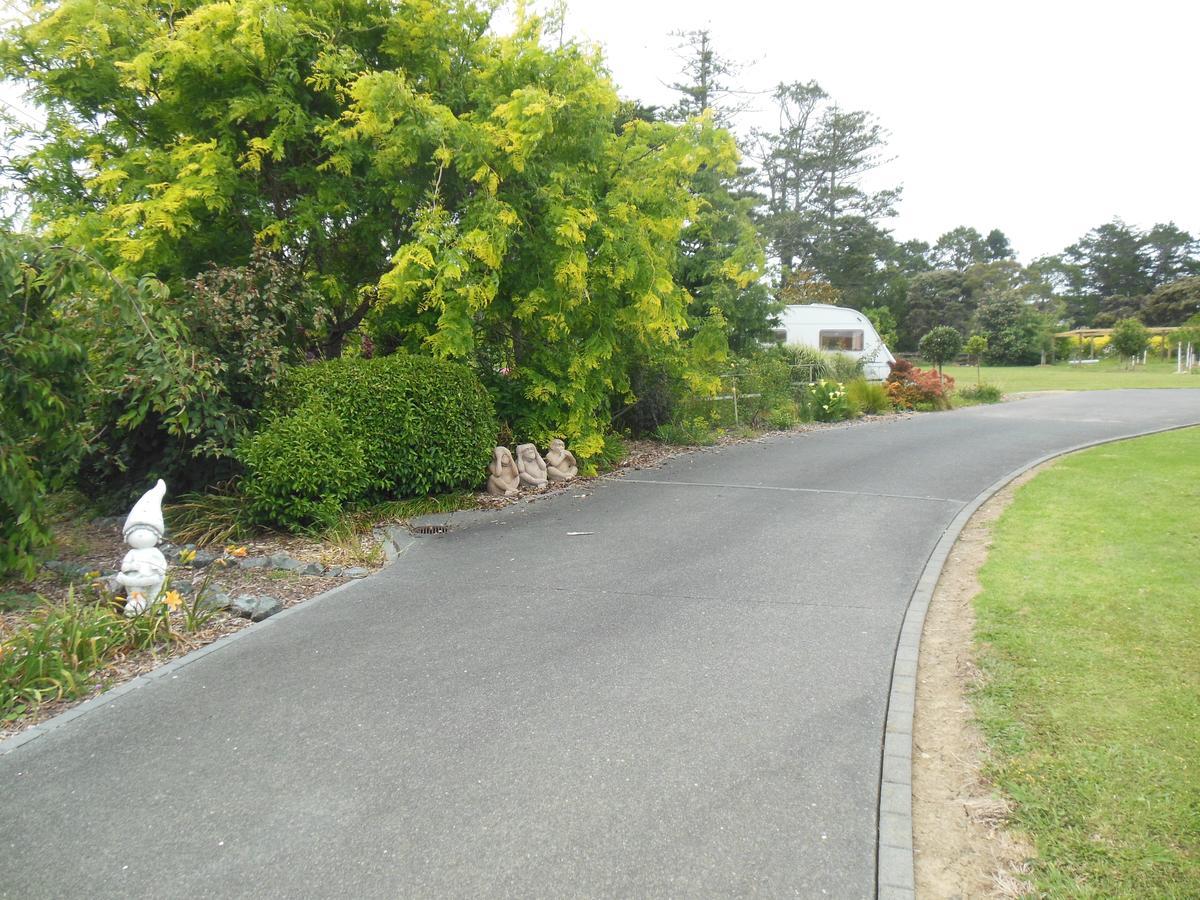 Silverdale Retreat Bed & Breakfast Orewa Exterior foto