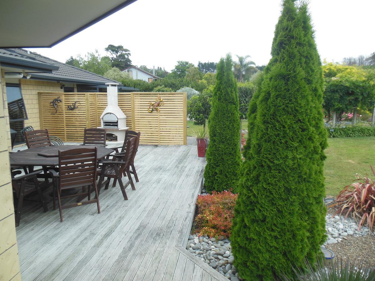 Silverdale Retreat Bed & Breakfast Orewa Exterior foto